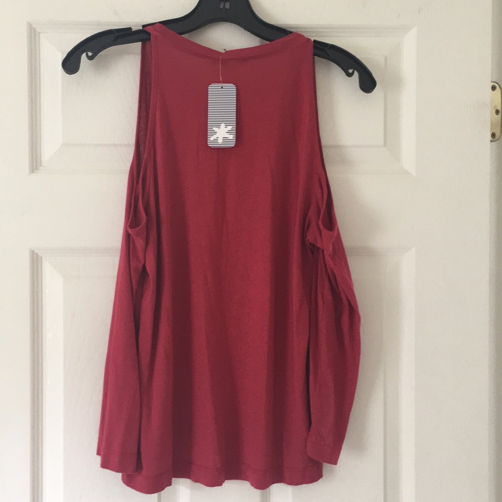 Splendid Cold Shoulder Top - Picture 7 of 8